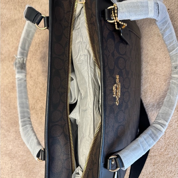 Brand New with tags Coach Baby Bag in Signature Canvas - Picture 9 of 9